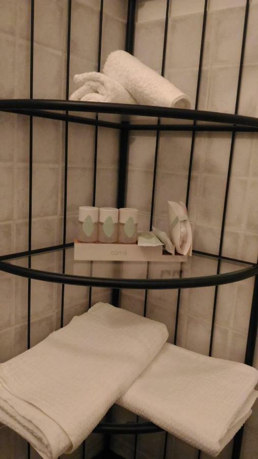 Il Sottano Del Conte Hotel กอนแวร์ซาโน ภายนอก รูปภาพ